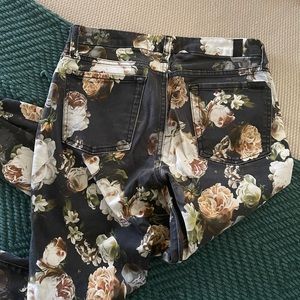 Floral Skinny Pants